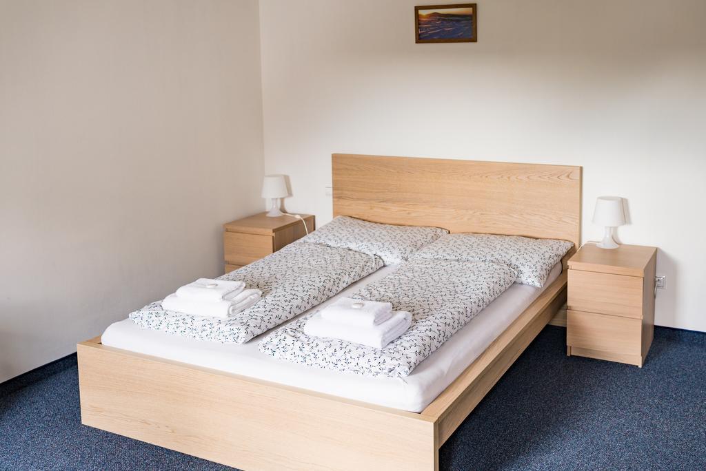 Apartmány Na náměstí Boží Dar Esterno foto