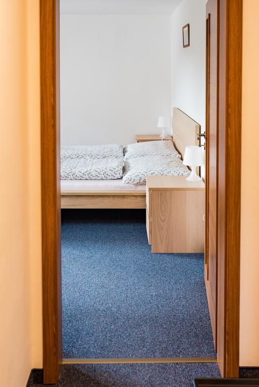 Apartmány Na náměstí Boží Dar Esterno foto