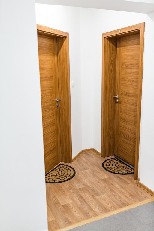 Apartmány Na náměstí Boží Dar Esterno foto