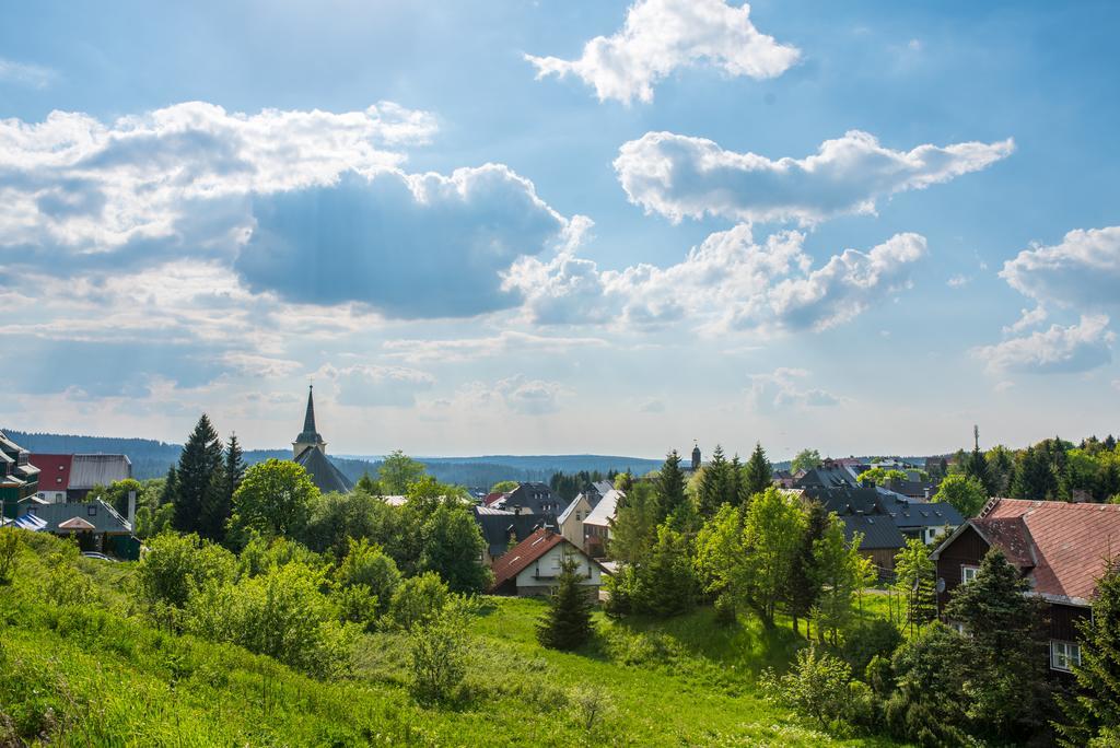 Apartmány Na náměstí Boží Dar Esterno foto